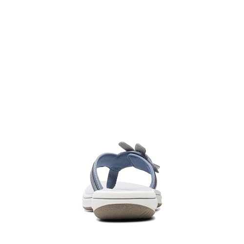Image of Clarks Women's Brinkley Flora Cloudsteppers Flip-Flops