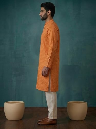 Image of SOJANYA Pastel Green Cotton Blend Kurta with Contrast Button Detailing