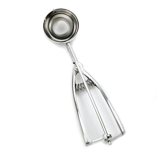 Norpro stainless steel scoop, 56MM (4 Tablespoons), As Shown