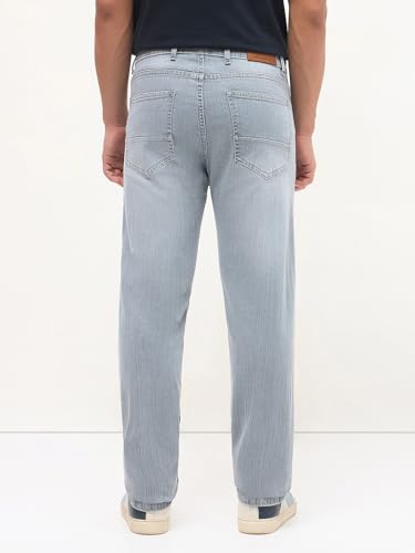 Image of Urbano Fashion Men's Straight Fit Washed Denim Jeans Stretchable