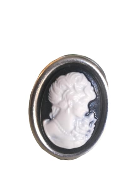 Bague camée argent 925 Pompadour l'accessoire idéal pour vos soirées