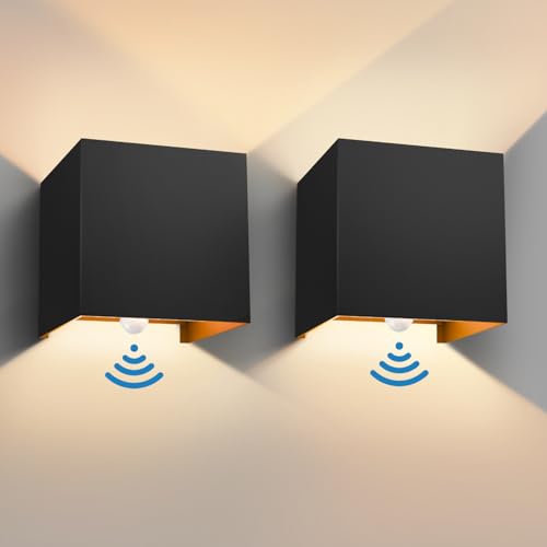 vatato 2 Stück LED Wandleuchte mit Bewegungsmelder,12W Außenwandleuchte mit Bewegungsmelder Einstellbarer Lichtstrahl,3000K IP65...