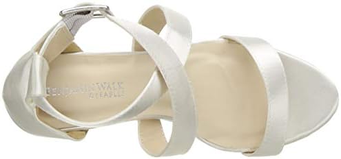 Dyeables Women's Colbie Heeled Sandal, White, 8.5 M US | Image 4