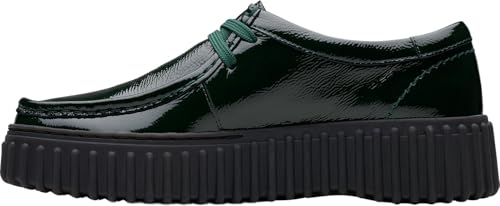 Image of Clarks Torhill Bee Nubuck Schuhe in