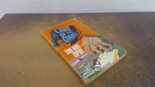 Land of the giants: the hot spot 0723544115 Book Cover