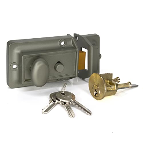 UK Security Supplies - Serratura tradizionale Nightlatch da 60 mm, corpo verde, fornita con cilindro (3 chiavi) e fissaggi, serratura esterna per porta anteriore e posteriore (cilindro verde/ottone)