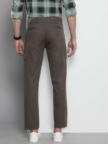 Image of The Indian Garage Co Men Slim Fit Solid Mid-Rise Cargos