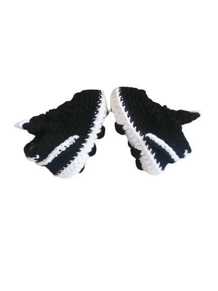 Crochet Baby Shoes, Crochet Soccer Shoes, Baby's First Cleats, Black White Baby Sports Football (0-3 months)