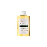 Limpia suavemente mientras preserva el equilibrio natural del cabello y del cuero cabelludo