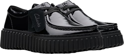 Image of Clarks Torhill Bee Nubuck Schuhe in