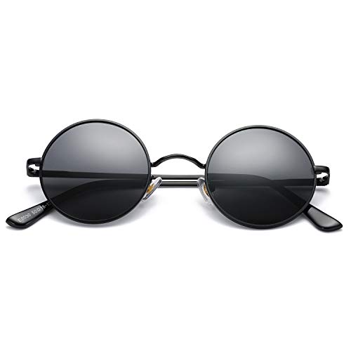 small round black sunglasses