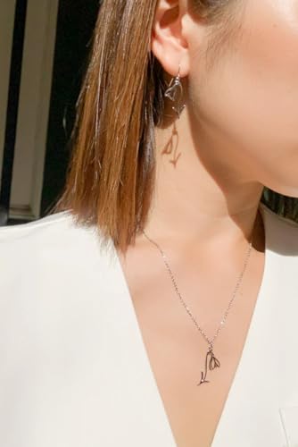 UMAGICBOX October Birth Flower Necklace Cosmos Jewelry for Women - Halloween or Birthday Gift for Mom, Daughter, Sister, Wife, Girlfriend - Libra Scorpio Dainty Pendant Gold-Plated Pendant - image 3