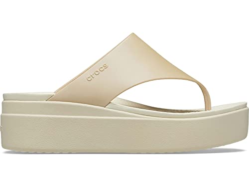 Image of Crocs Women's Brooklyn Platform Flip Flops