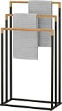 Toallero de Pie de Bambú y Metal Triple, Soporte de Toallas Múltiple para Baño de Metal con 3 Brazos de Bambú para Colgar Toallas, Ideal para el Hogar y el Baño, 45x21.5x76cm