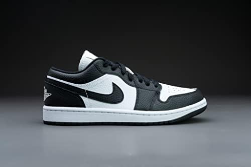 women's air jordan black and white