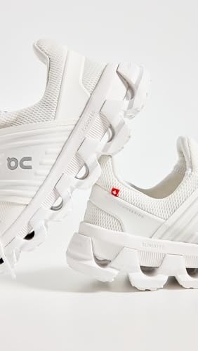 Image of On Women's Cloudswift 3 Sneakers