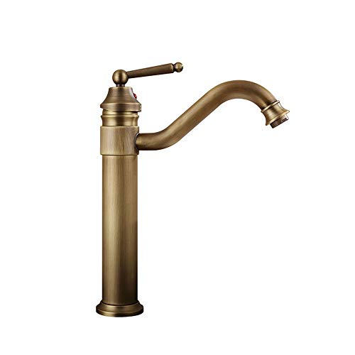 Grifo del fregadero de la cocina alto y retro para renovar tu hogar vintage
