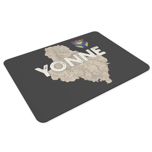 Dessous en caoutchouc noir sur ce lot de sets de table Yonne Bourgogne