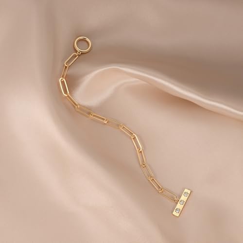 Modern Toggle Bracelet + Elegant Paper Clip Design | Gold Jewelry Bracelet for Women | Bold Yet Minimal Chain Bracelet Statement | Gold Paperclip Toggle Bracelet2