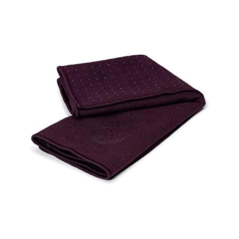 Manduka Yogitoes Yoga Towel for Mat, Non-Slip and Quick Dry for Hot Yoga with Rubber Bottom Grip Dots,Thin and Lightweight, 16 Inches, Indulge Cover