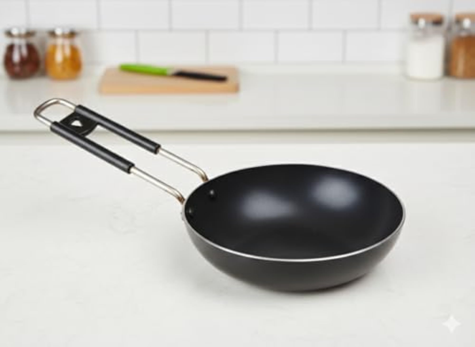 Nonstick Frying Pan with Foldable Handle