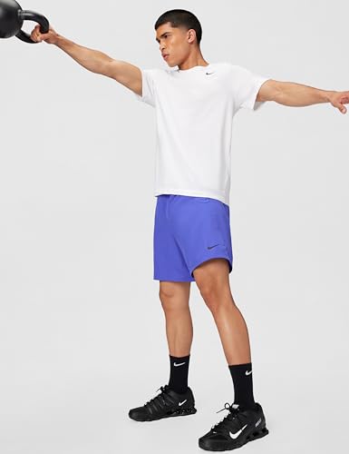 Image of Nike Men's Form Dri-FIT 7 inch Workout Shorts; Unlined Training Shorts