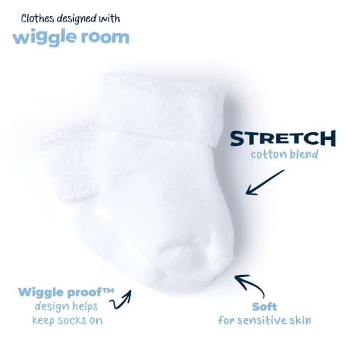 Image of Gerber Unisex-Baby Newborn 6 Pack Cozy Designer Socks, White, 0-3 Months