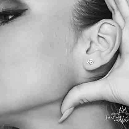 14kt Real Gold Paw Stud Earring Animal Dog-Paw, Real White Gold Studs (White Gold)4