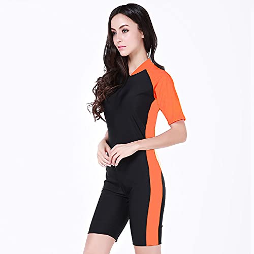 Maillots de bain pour le surf et la randonnée palmée estivale