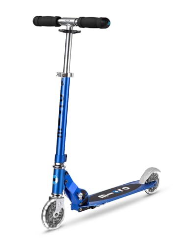 Micro | Trottinette Enfant LED Sprite | Trottinette compacte et Pliable | Apprentissage de l'équilibre | 2 Roues | 5+ Ans | Bleu Saphir
