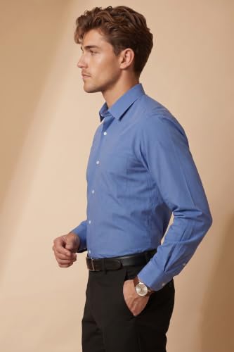 Image of Peter England Men's Everday Regular Fit Solid Shirt | Cotton Rich | 5-Pin Pocketing
