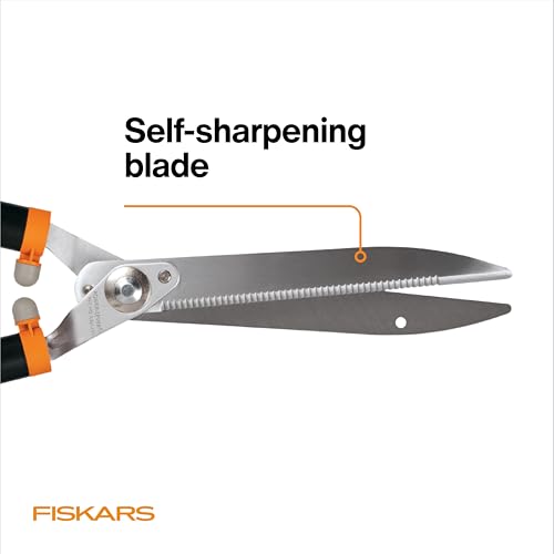 Fiskars 23-Inch Power-Lever Hedge Shears, Self-Sharpening Precision-Ground Steel Blades, For Trimming/Shaping Hedges and Shrubs in Your Garden, Lawn and Yard Tools, Black/Orange by Fiskars - Image 4