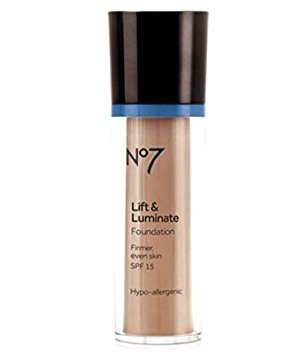 No7 Lift & Luminate Foundation - Wheat