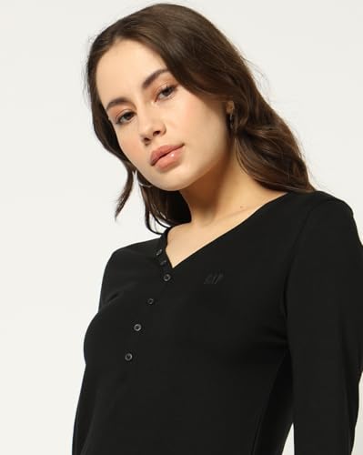 Image of Gap Women Solid Slim Fit Short Sleeves V-Neck Blouse