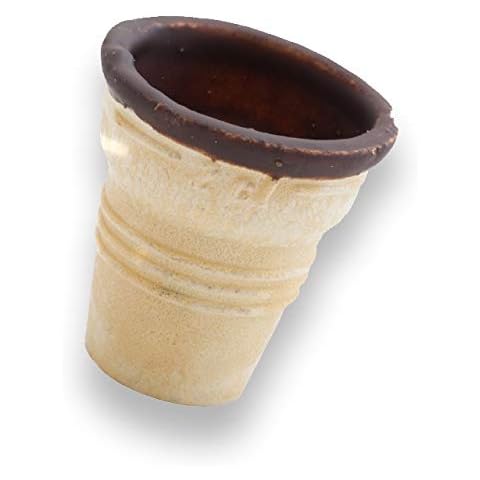 Taza de porción de waffle dentro de chocolate para ponche de huevo Cover