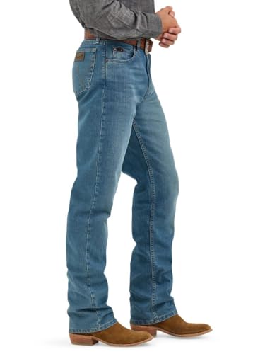 Wrangler Men's Cody Johnson Competition Jeans2