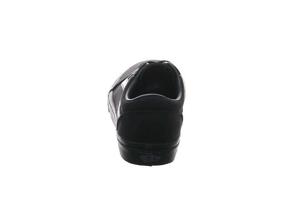 black canvas vans mens