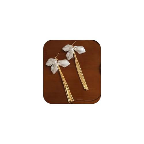 Boucles d'oreilles de luxe exquises à offrir pour un anniversaire