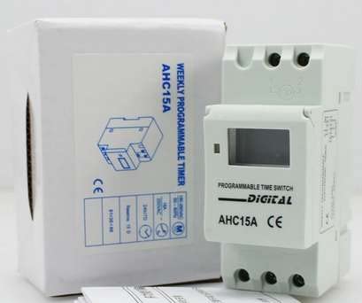 Programmateur horaire hebdomadaire 230 V AC avec Notice en français Cover
