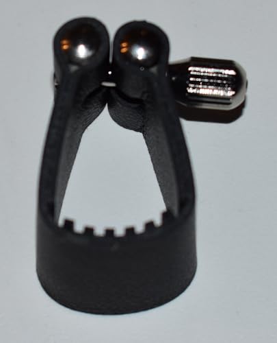 Clarinet Ligature with Rubber Ribbed Design, Black