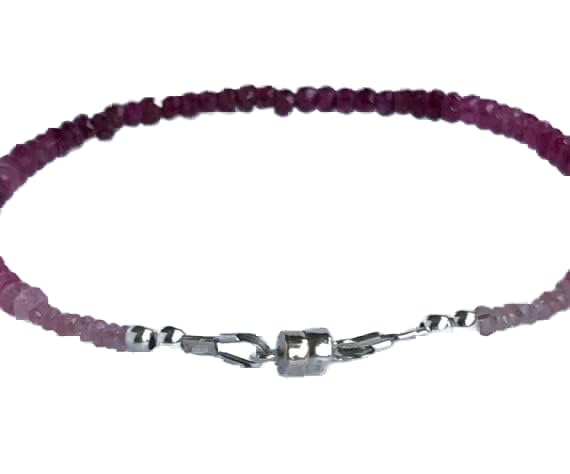 Bracelet en grenat et pierres naturelles, le cadeau idéal unisexe