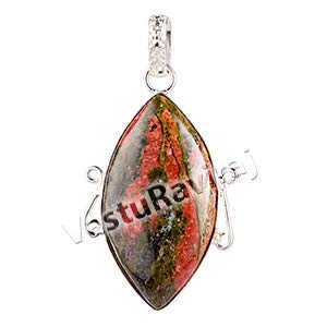 Vasturaviraj Epidote Pendant