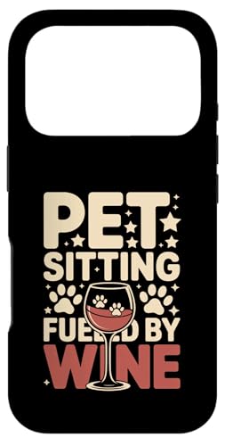 �y�b�g�V�b�^�[ Fueled By Wine Funny Pet Sitter �X�}�z�P�[�X iPhone 17 Pro �p