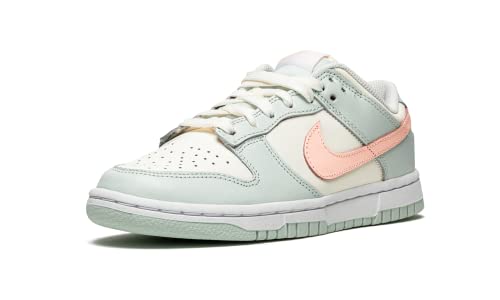 Image of Nike Men's Dunk Low Sneakers