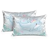 Entretien simple pour une fraîcheur durable : pour préserver l'éclat lisse et les impressions éclatantes du satin, lavez doucement à l'eau froide (ne dépassant pas 40 °C), retournez les articles à l'envers pour un trempage et un lavage brefs Évitez l'eau de Javel, le trempage prolongé et les frottements vigoureux. Après le lavage, séchez à plat ou séchez au sèche-linge à basse température. Repasser à basse température si nécessaire. En suivant ces instructions d'entretien, votre taie d'oreiller restera douce et éclatante pour les années à venir.