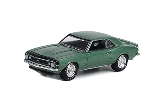 1967 Chevy Camaro SS 369 modelo a escala 1:64 verde