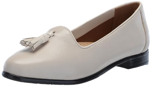 Image of Trotters Women's Liz Tassel Loafer Flat
