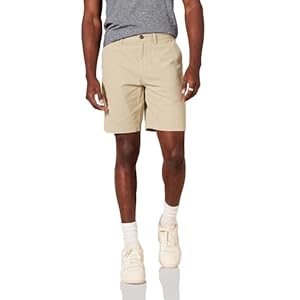 Amazon Essentials Men’s Slim-Fit 9″ Chino Short