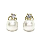 Preciosos pendientes de oro amarillo de 18k con 2 circonitas de 4mm de la mejor calidad y perlas cultivadas tipo botón de de 10mm con cierre omega. Peso, 5.30gr de oro de 1ª Ley 1.40cm de altos.