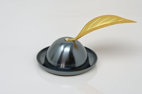 ローソクの火消し 木の葉タイプ(黒に金メッキ仕上げ) 【創業文政三年 永楽屋】